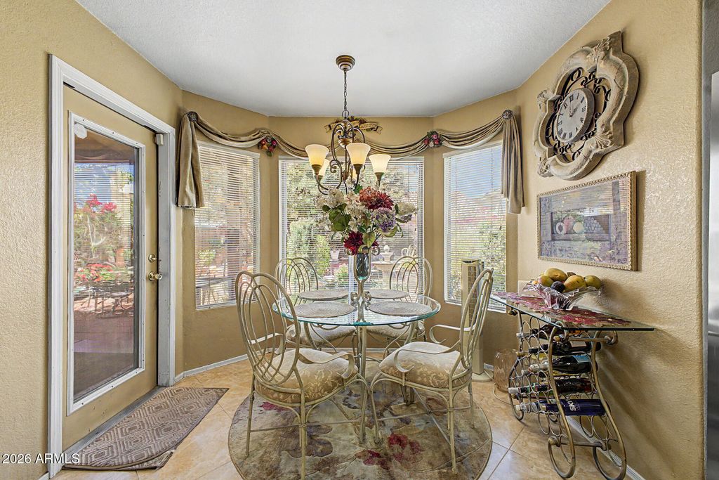Image 14 of property listing at 2304 E WESCOTT Drive, Phoenix, AZ 85024