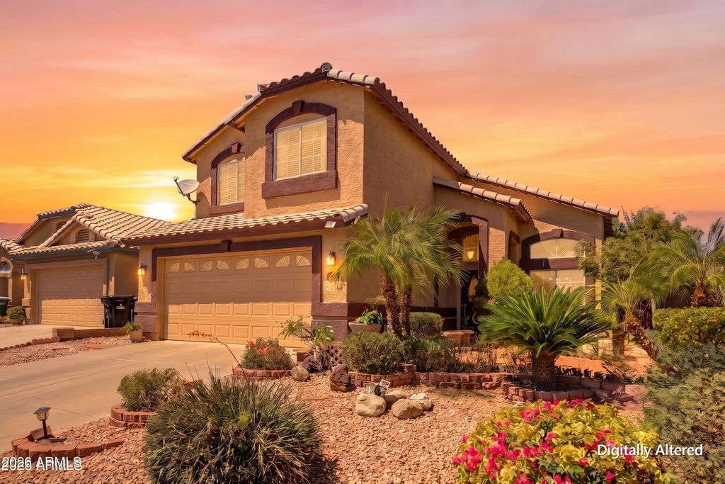 Image 2 of property listing at 2304 E WESCOTT Drive, Phoenix, AZ 85024