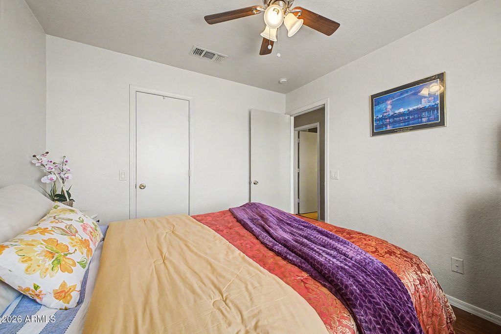 Image 25 of property listing at 2304 E WESCOTT Drive, Phoenix, AZ 85024