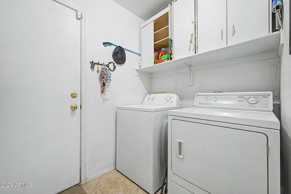 Image 29 of property listing at 2304 E WESCOTT Drive, Phoenix, AZ 85024