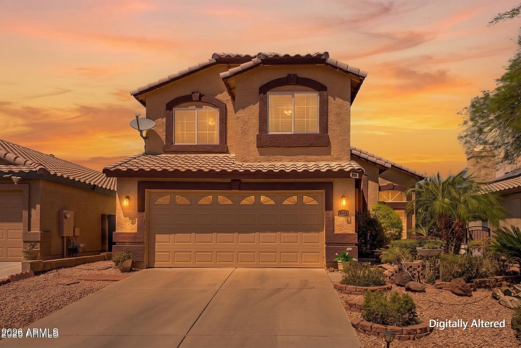 Image 3 of property listing at 2304 E WESCOTT Drive, Phoenix, AZ 85024