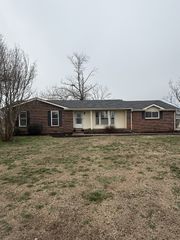 1162 Timberwood Dr, Gallatin, TN 37066