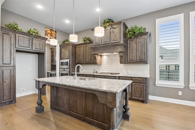 1910 Woodland Skipper Way, Arlington, TX 76005