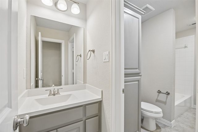 1910 Woodland Skipper Way, Arlington, TX 76005