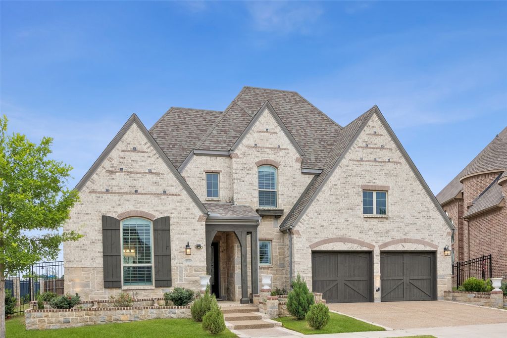 1910 Woodland Skipper Way, Arlington, TX 76005