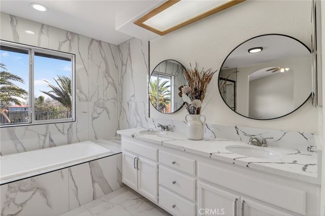 7426 Cedar Street, Phelan, CA 92371