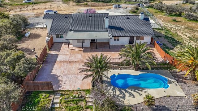 7426 Cedar Street, Phelan, CA 92371