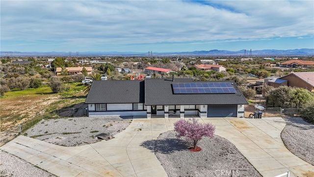 7426 Cedar Street, Phelan, CA 92371