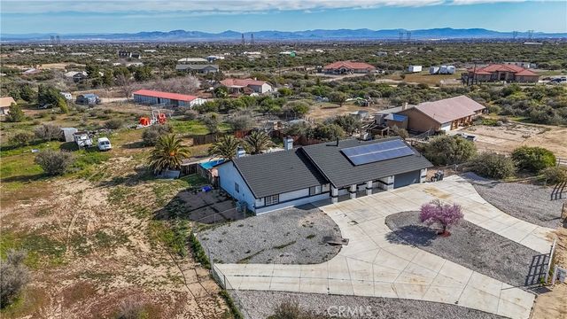 7426 Cedar Street, Phelan, CA 92371