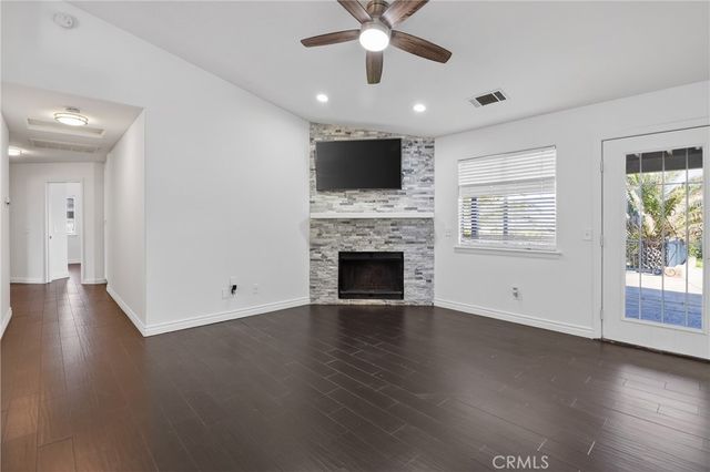 7426 Cedar Street, Phelan, CA 92371