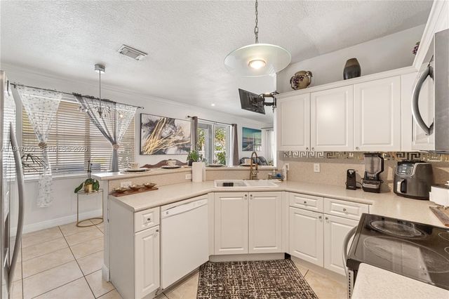 20032 SW 128th Ct 0, Miami, FL 33177