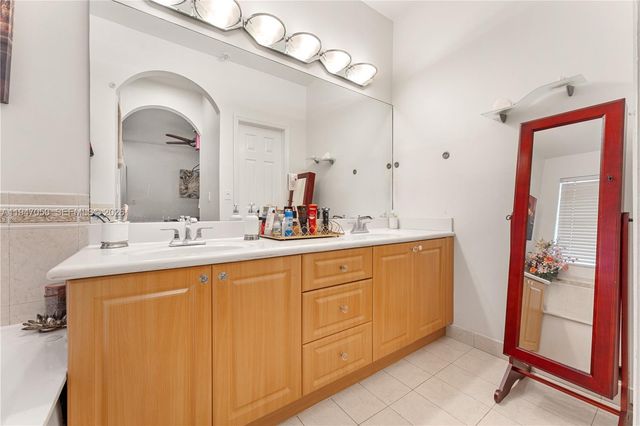 20032 SW 128th Ct 0, Miami, FL 33177