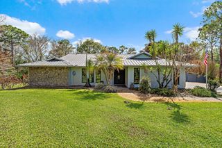 1880 SW Belgrave Terrace, Stuart, FL 34997