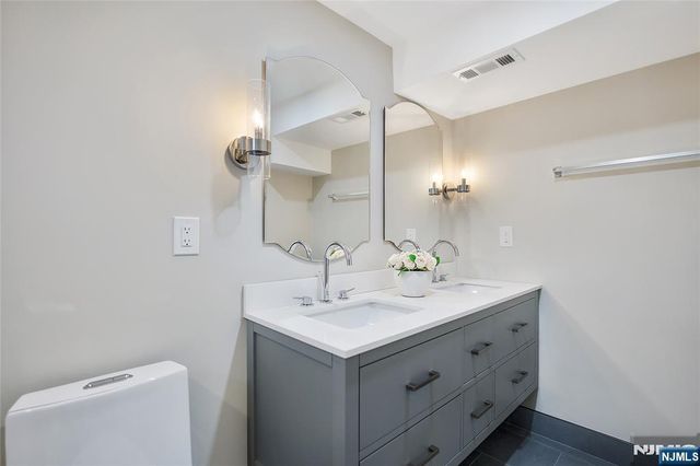 555 Mountain Avenue, Westfield, NJ 07090