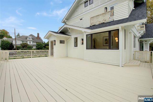 555 Mountain Avenue, Westfield, NJ 07090
