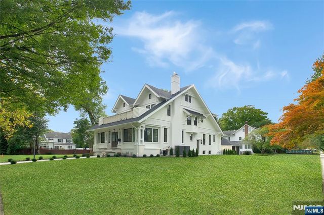 555 Mountain Avenue, Westfield, NJ 07090