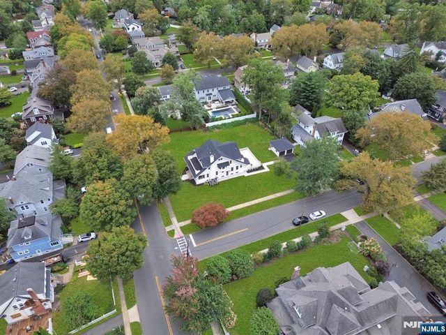 555 Mountain Avenue, Westfield, NJ 07090