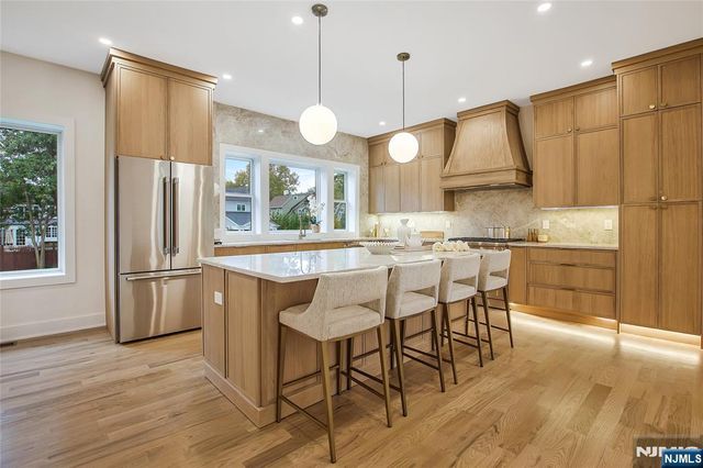 555 Mountain Avenue, Westfield, NJ 07090