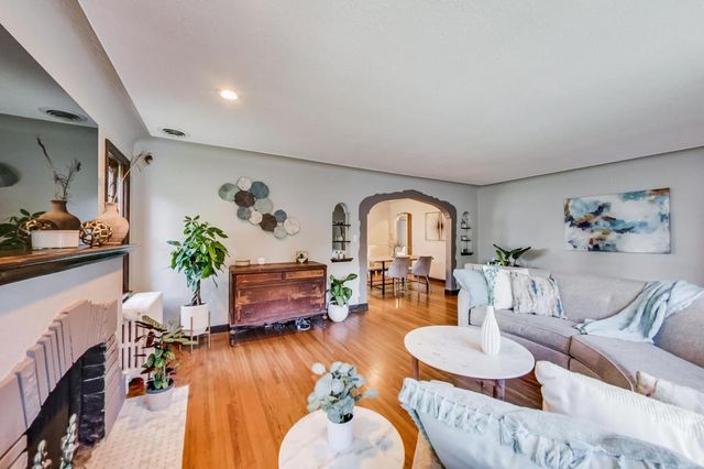 321 E Diamond Lake Road, Minneapolis, MN 55419