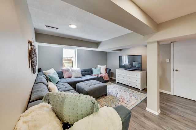 321 E Diamond Lake Road, Minneapolis, MN 55419