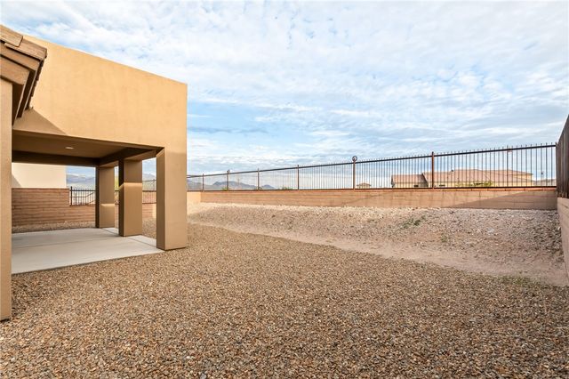 2673 Kingman Drive, Bullhead City, AZ 86429