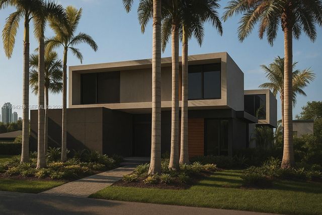 1018 S Northlake Dr, Hollywood, FL 33019