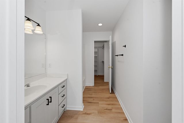 1101 Barberry Cove, Benton, AR 72015