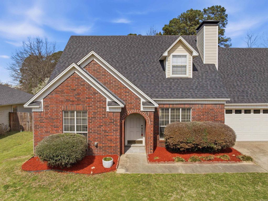 1101 Barberry Cove, Benton, AR 72015