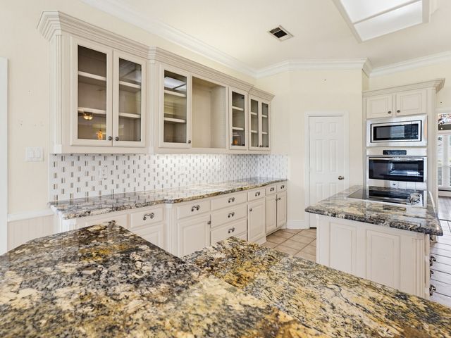 201 Willowcrest, Rockwall, TX 75032