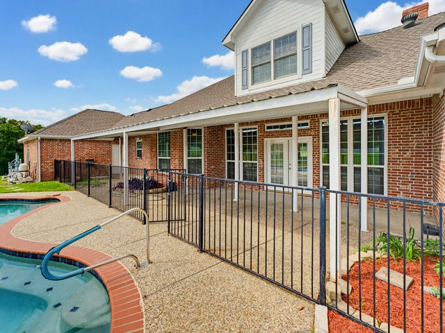 201 Willowcrest, Rockwall, TX 75032