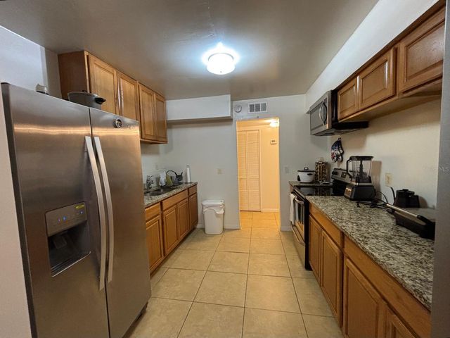 4349 S SEMORAN BOULEVARD 5, Orlando, FL 32822