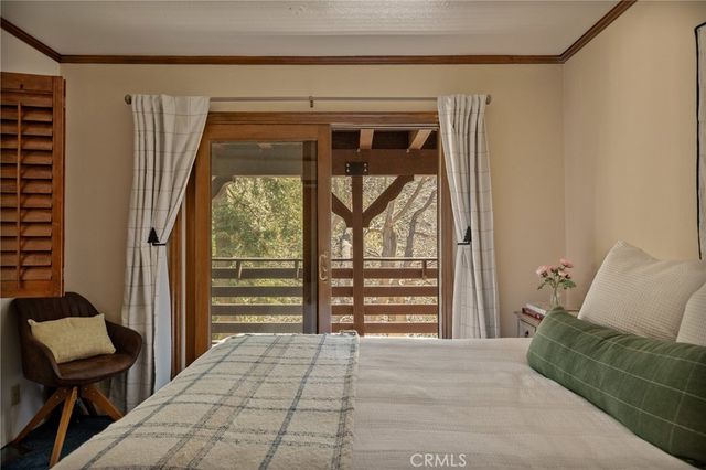 915 Trinity, Lake Arrowhead, CA 92352