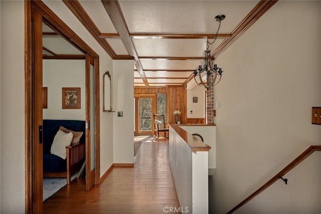 915 Trinity, Lake Arrowhead, CA 92352