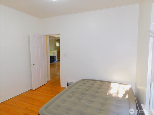 7217 4th Avenue NW, Seattle, WA 98117