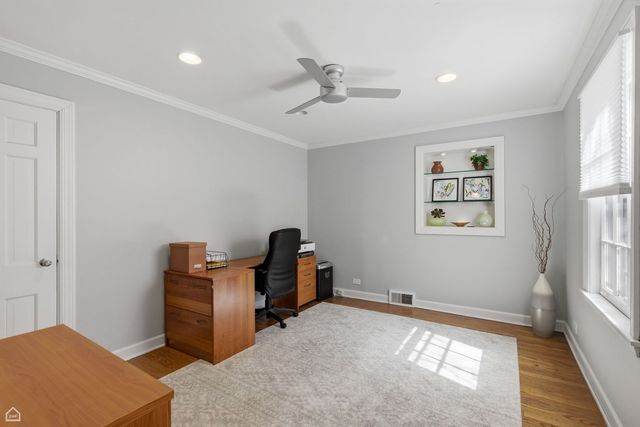 5901 N Newark Avenue, Chicago, IL 60631