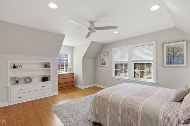 5901 N Newark Avenue, Chicago, IL 60631