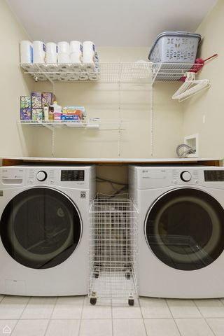 5901 N Newark Avenue, Chicago, IL 60631