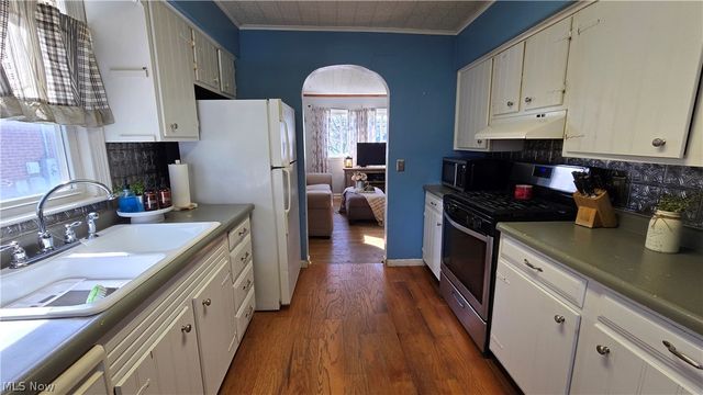 2209 16th Street, Parkersburg, WV 26101