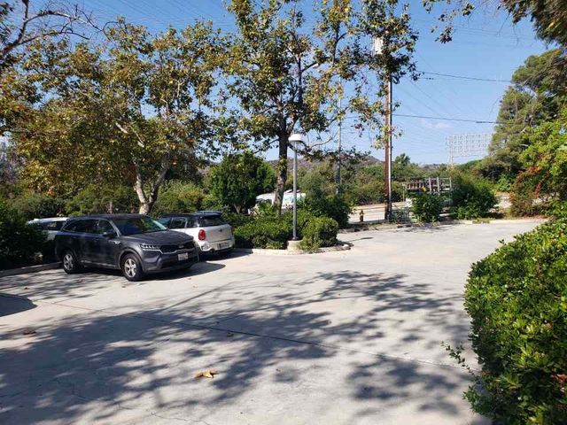 930 Colorado Boulevard 1, Los Angeles, CA 90041
