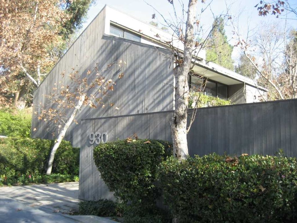 930 Colorado Boulevard 1, Los Angeles, CA 90041