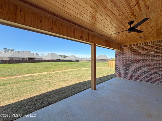 140 Palace Crossing, Flowood, MS 39232