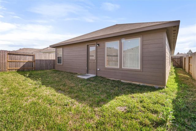 17715 Grove Hill Drive, Hockley, TX 77447