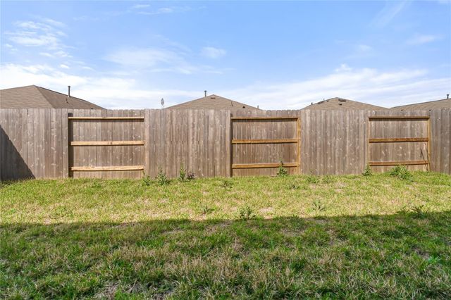 17715 Grove Hill Drive, Hockley, TX 77447