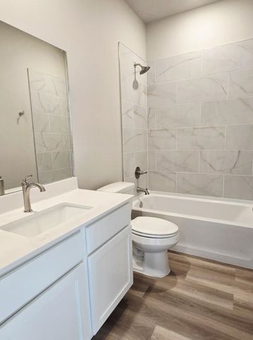 1513 Grace Acres Lane, Longview, TX 75605