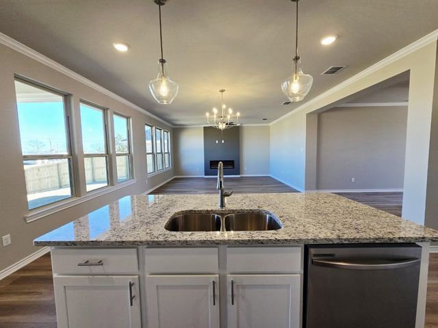 1513 Grace Acres Lane, Longview, TX 75605