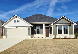 1513 Grace Acres Lane, Longview, TX 75605