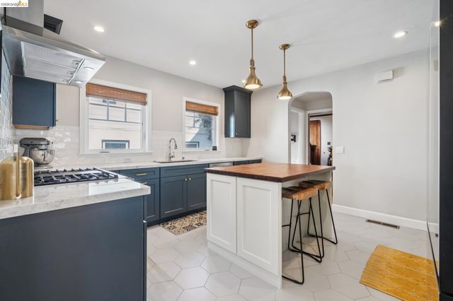 964 Estudillo Ave, San Leandro, CA 94577
