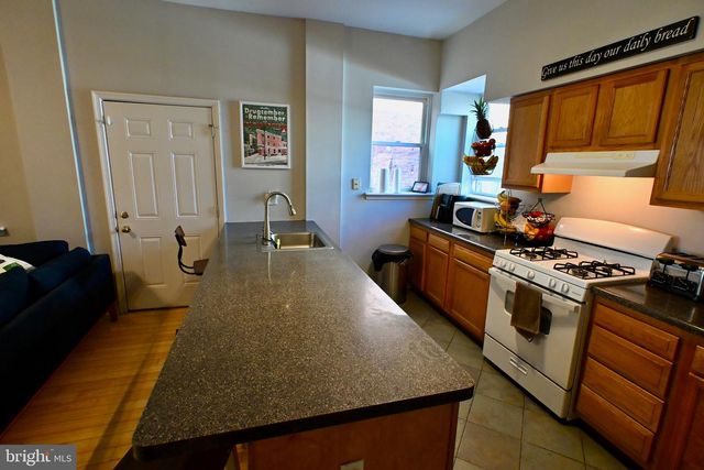 2045 E DAUPHIN ST, Philadelphia, PA 19125