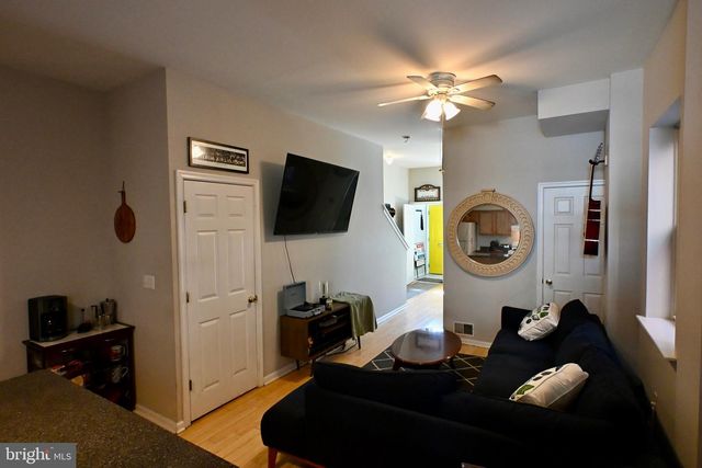 2045 E DAUPHIN ST, Philadelphia, PA 19125