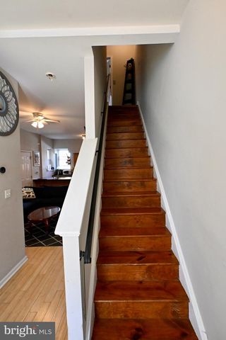 2045 E DAUPHIN ST, Philadelphia, PA 19125